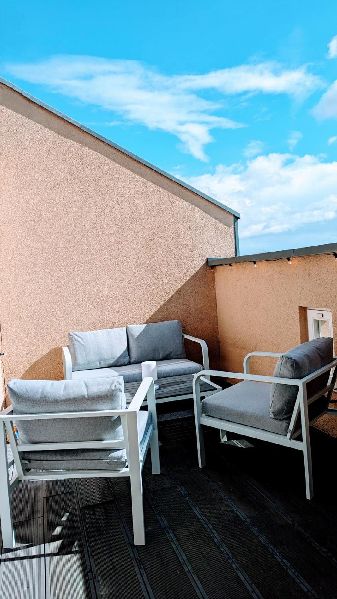 Rooftop Art Apartment, E-roller,ausblick,wlan,tv Apartment Chemnitz