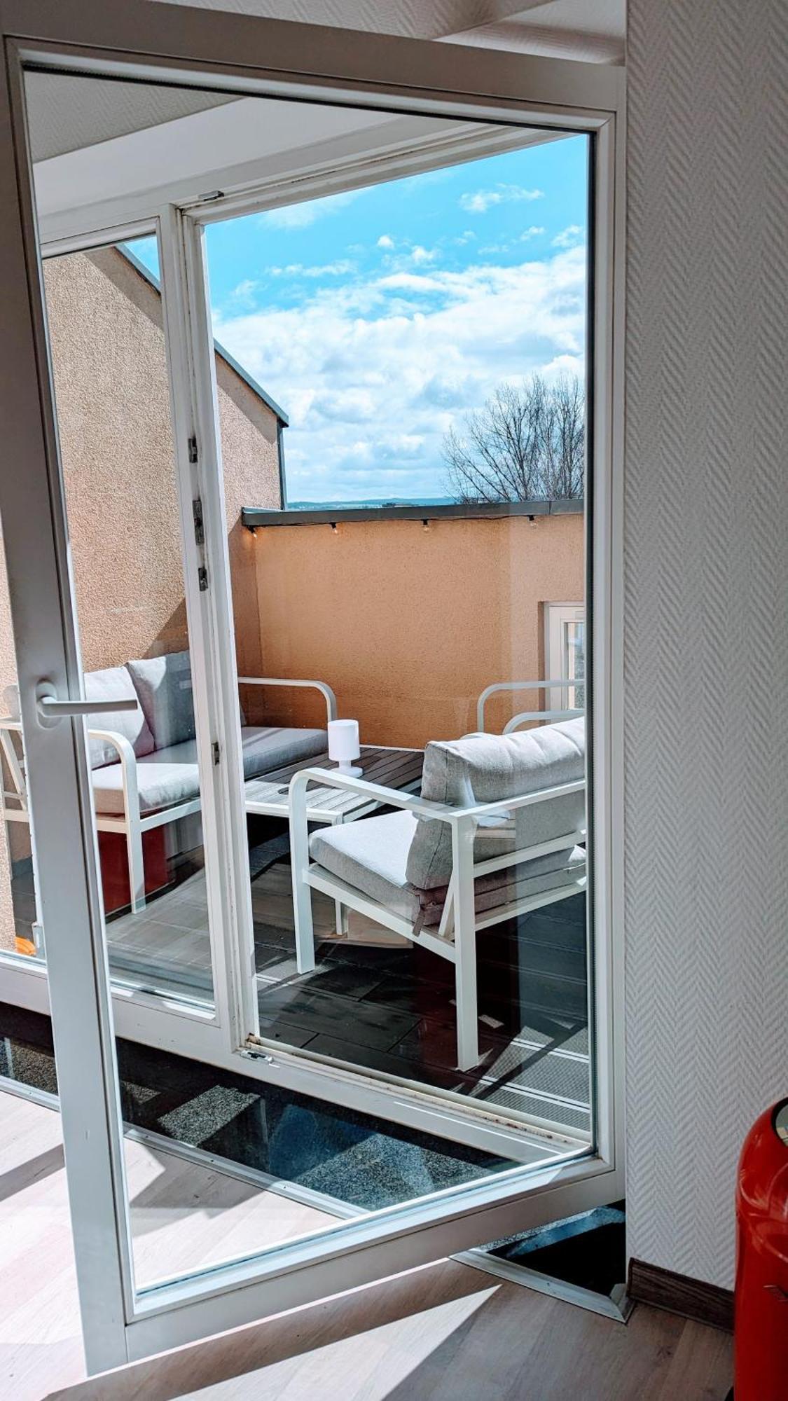 Apartment Rooftop Art Apartment, E-roller,ausblick,wlan,tv Chemnitz