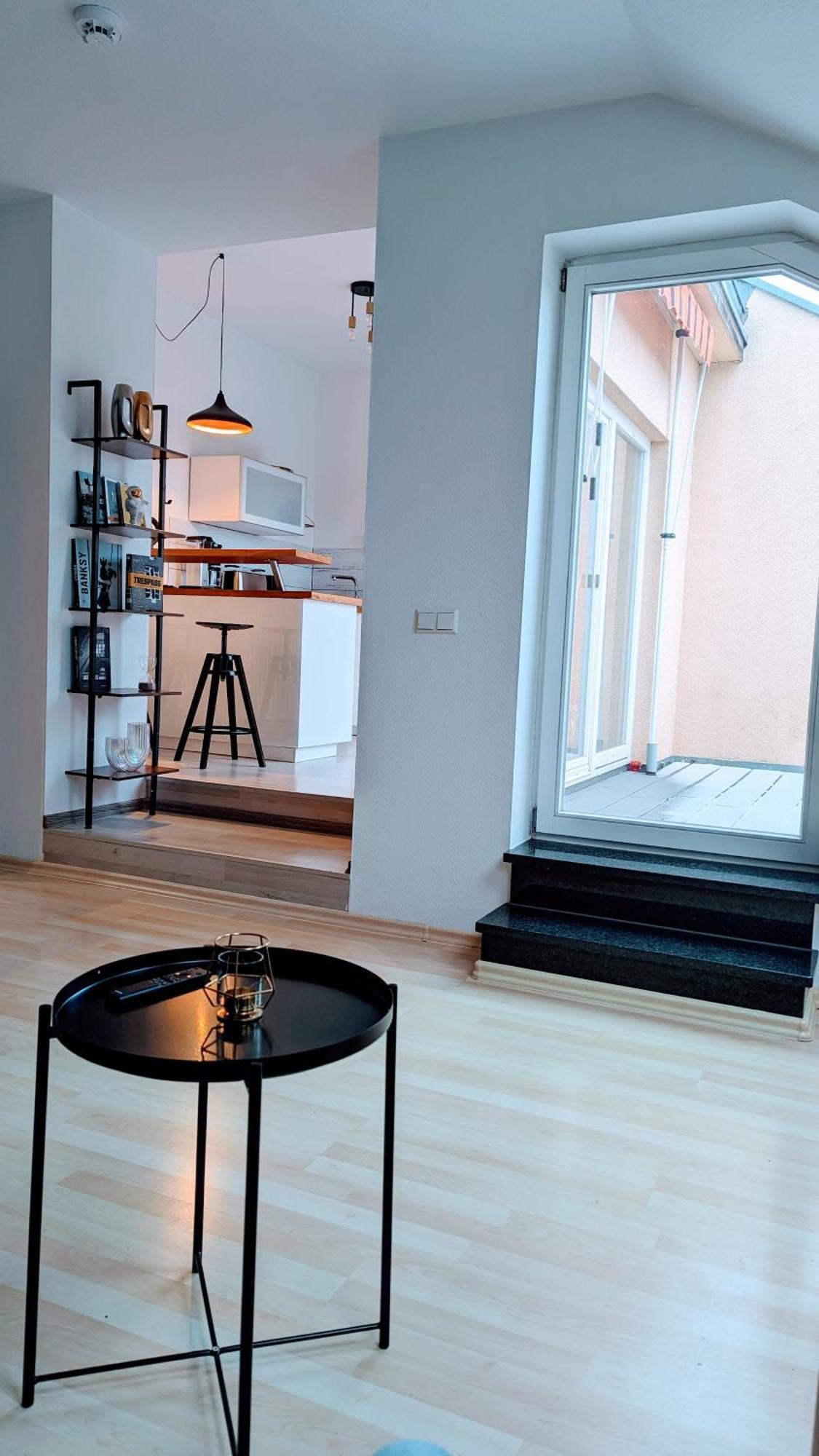 Rooftop Art Apartment, E-roller,ausblick,wlan,tv *